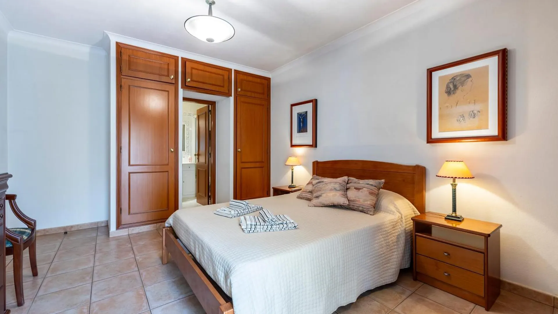 Apartamentos Mira Rio Lagos