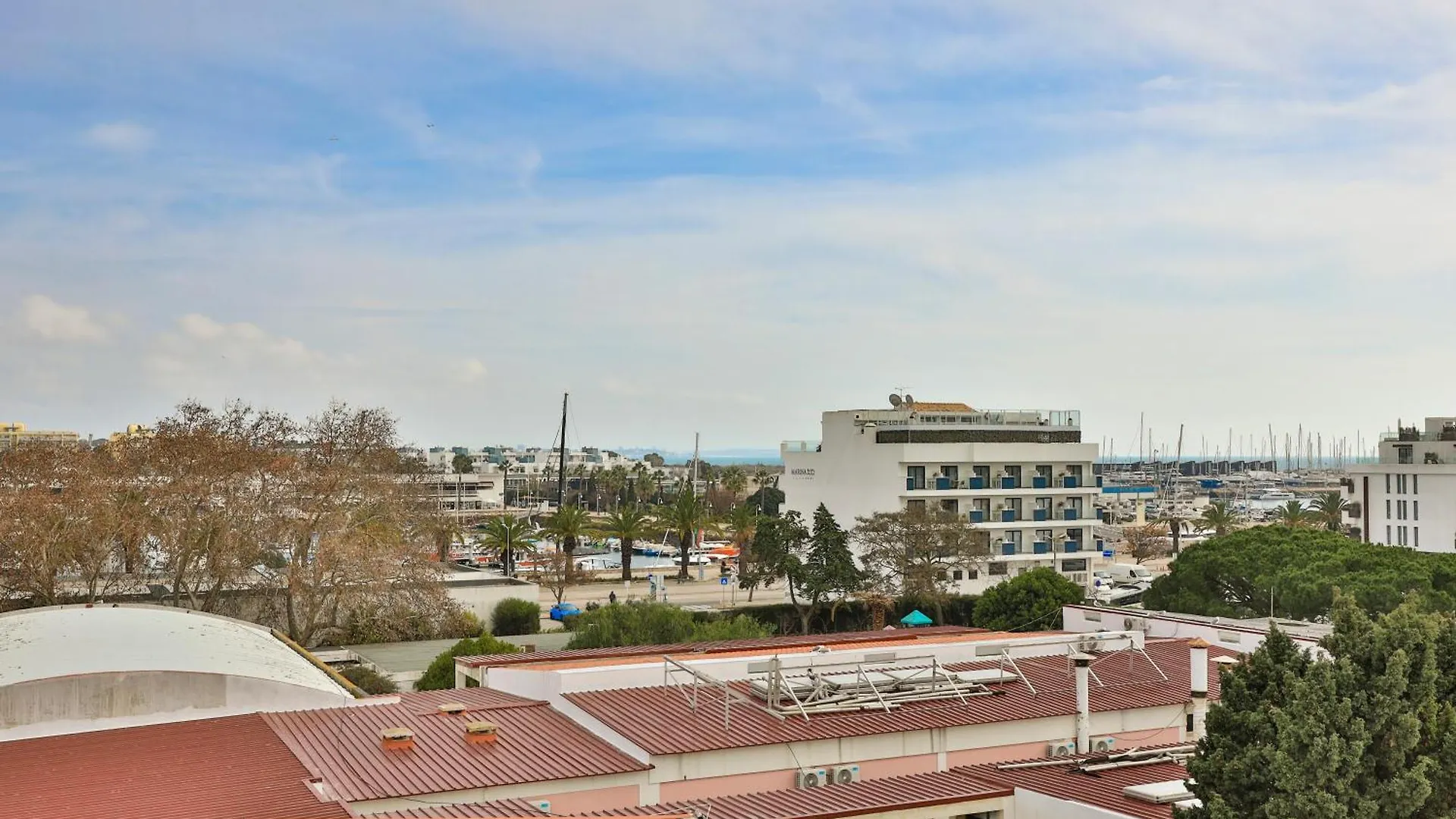 Apartamentos Mira Rio Lagos